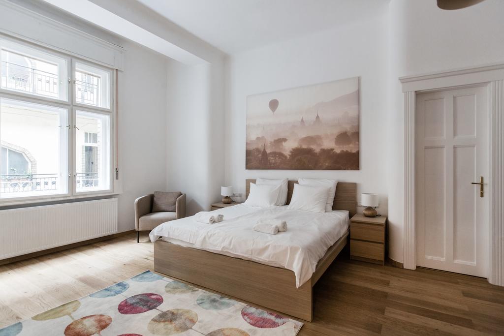 Basilica Dream Home In The Absolute Center Budapest Bagian luar foto